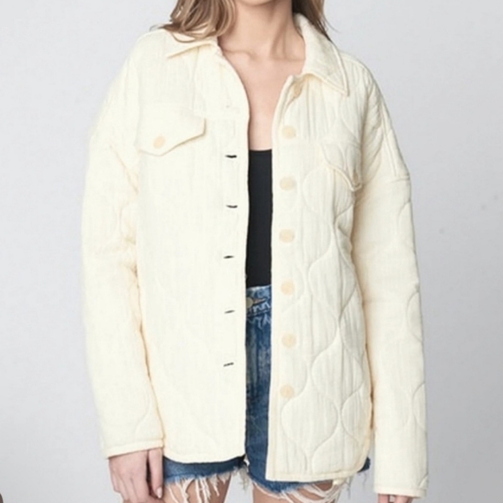 BlankNYC Ivory Quilted Shacket Size Med Button Flannel Jacket